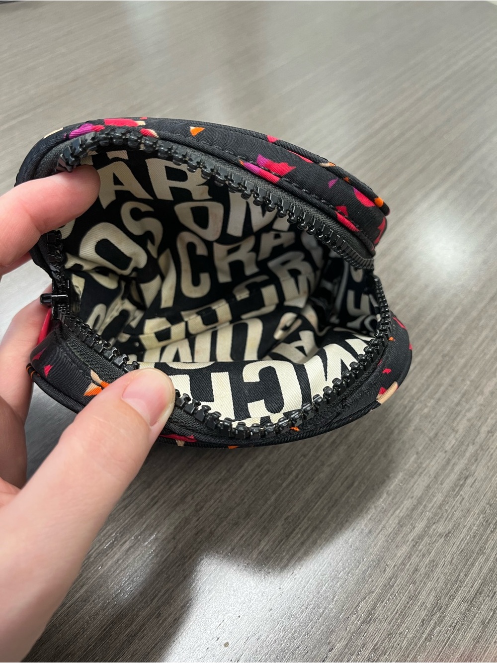 Marc By Marc Jacobs Mini Makeup Pouch - Picture 6 of 7